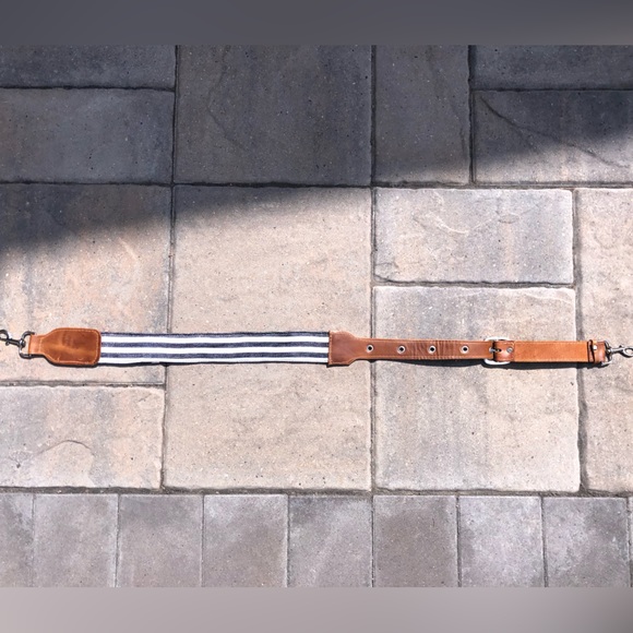 Gorgeous Crossbody Strap - Picture 4 of 14